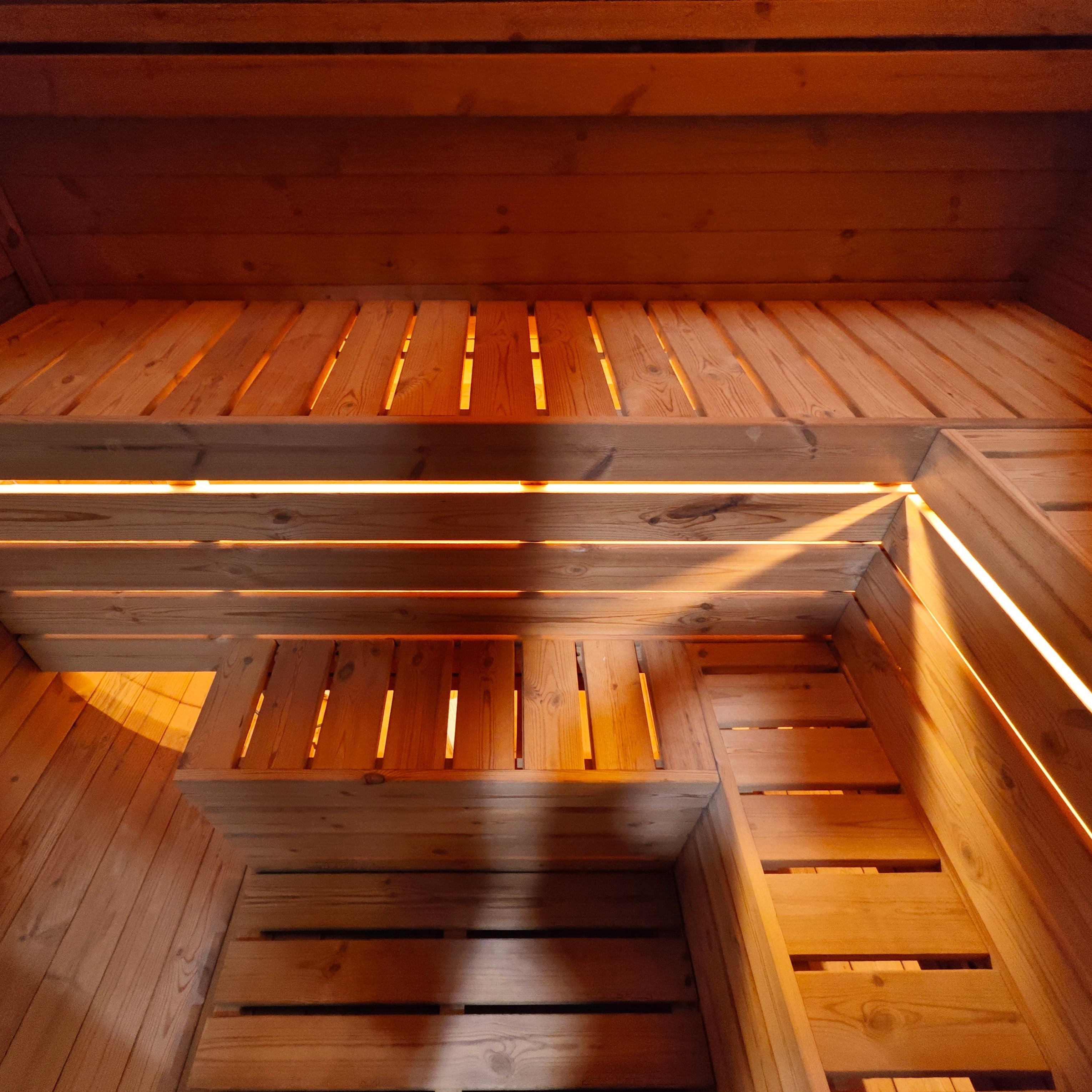 EPOCH 3 - 3 Person Outdoor Traditional Sauna