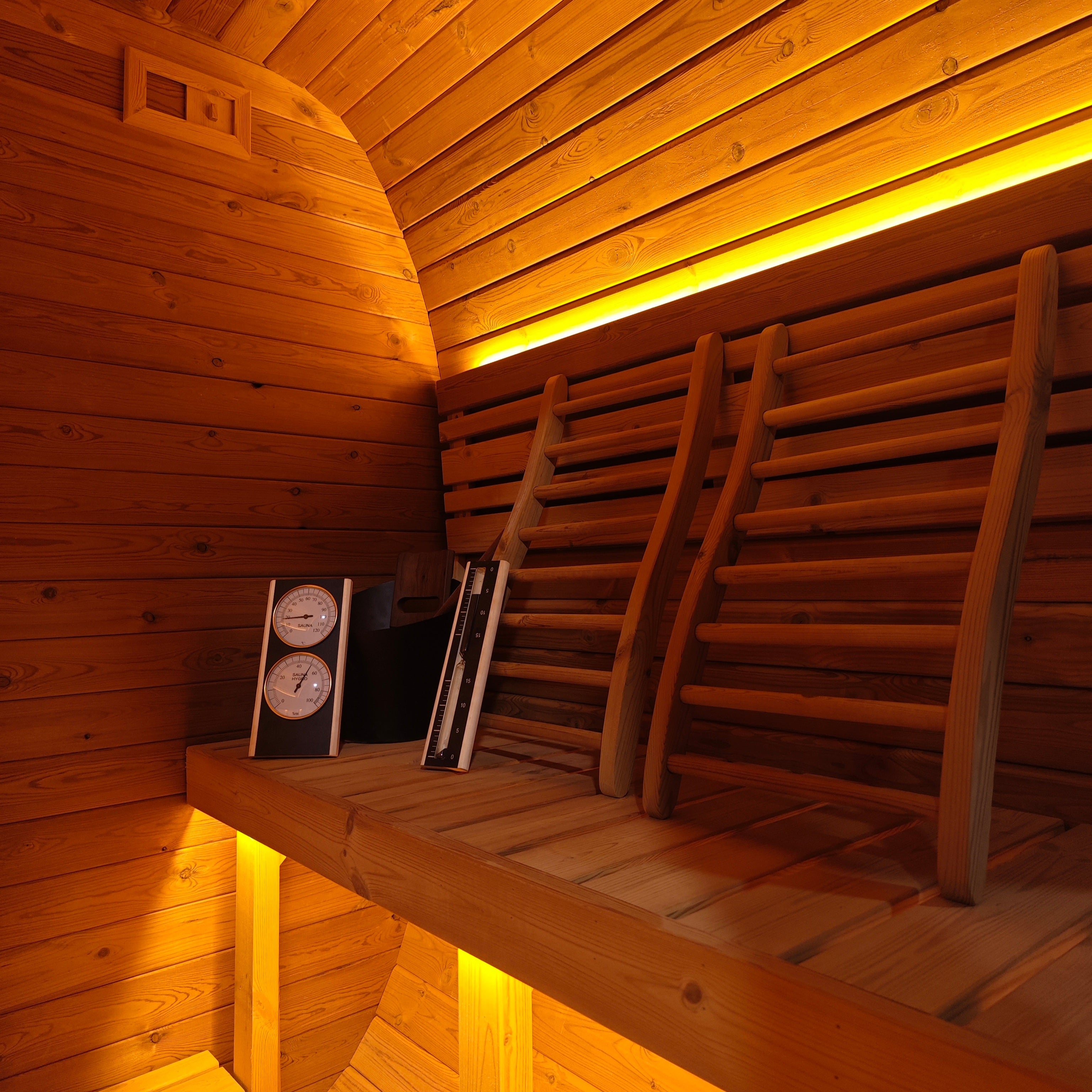 EPOCH 4 - 4 Person Outdoor Traditional Sauna
